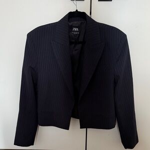 Zara Women's Navy Pinstripe Blazer